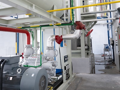 Pabrik Es Tube dengan Sistem Pendingin Ammonia 90 Ton di Indonesia